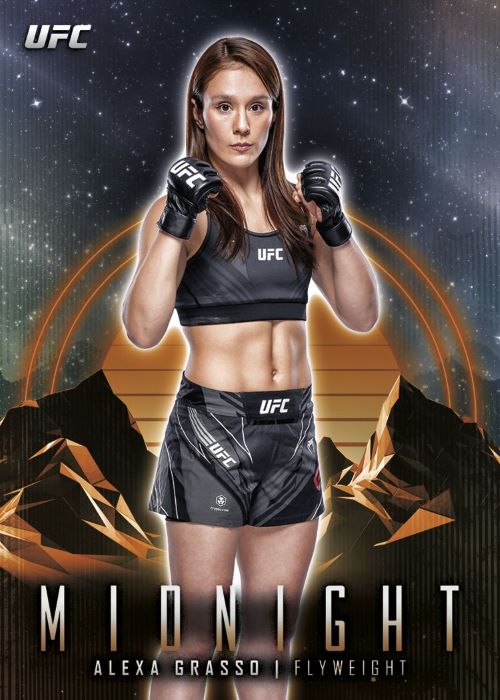 2024 Topps Midnight UFC Hobby Box - Image 8